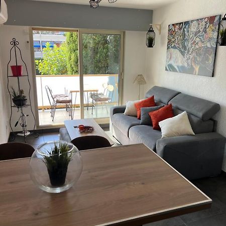 « Le Andrea » Apartman Cavalaire-sur-Mer Kültér fotó